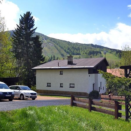 Horska Chata Jezek Harrachov Szoba fotó